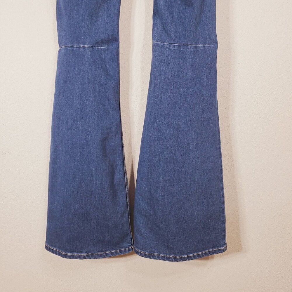 Free People Womens Flare Jeans W27 Blue Denim Bell Bottom 61855-16515125 Boho - Picture 6 of 11
